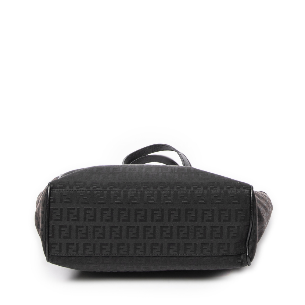 Fendi Flip Lock Tote - Picture 6 of 8